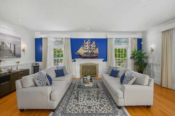 Lake Front Paradise with Grill and Fire Pit - Image 1