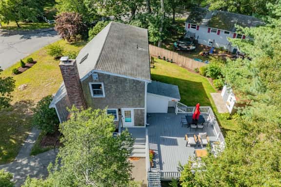 14 Heritage Drive - Image 1